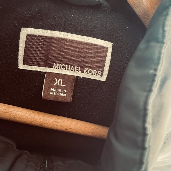 Mens Michael Kors zip out lining insulated jacket - Picture 9 of 9